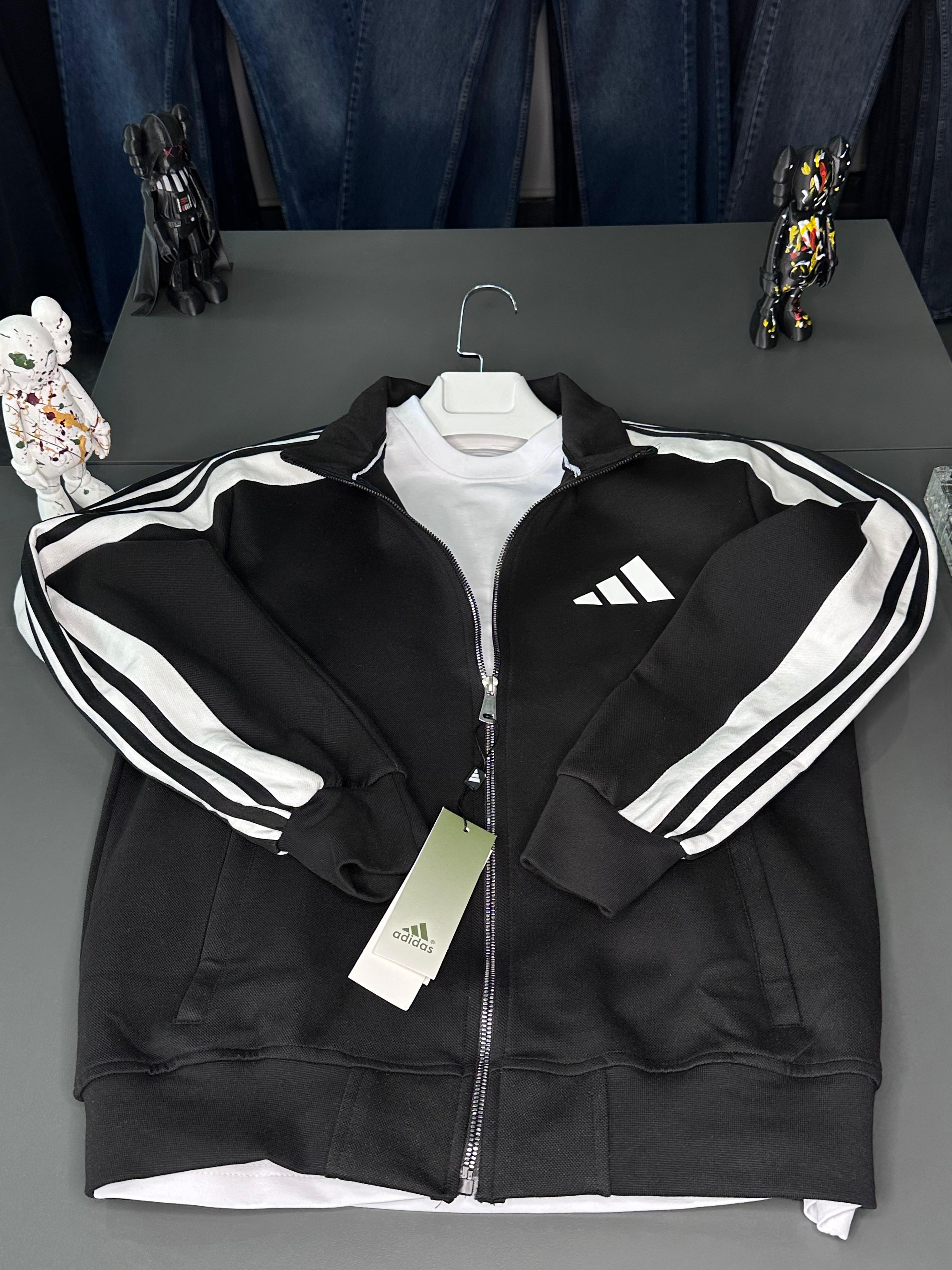 ADS - KOL DETAYLI SİYAH HIRKA