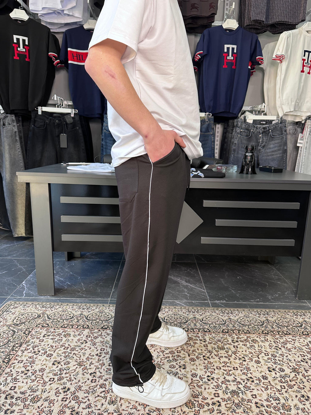 NKE - EŞOFMAN