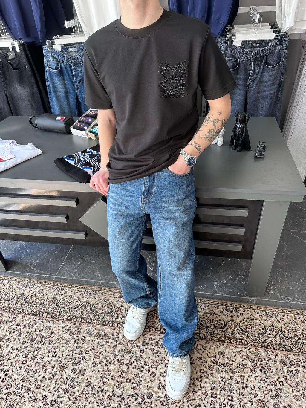 AMR - TAŞLI TSHİRT